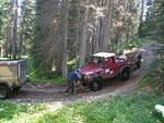 28. Mark getting a tug backwards- tricky backing the trailer up the hill - Whipsaw - July 2005. JPG0028
